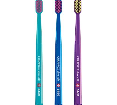 Curaprox Zahnbürste Set CS 5460 - 3er-Pack Ultra Soft Handzahnbürste für Erwachsene 5460 mit super weichen CUREN Borsten -Zufällige Farbe