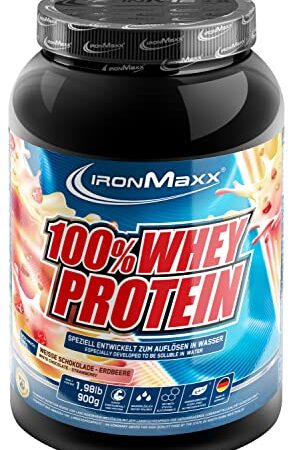 IronMaxx 100% Whey Protein Pulver - Erdbeere Weiße Schokolade 900g Dose | zuckerreduziertes, wasserlösliches Eiweißpulver aus Molkenprotein | viele verschiedene Geschmacksrichtungen